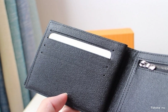 Affordable LOUIS VUITTON AMERIGO WALLET 0717